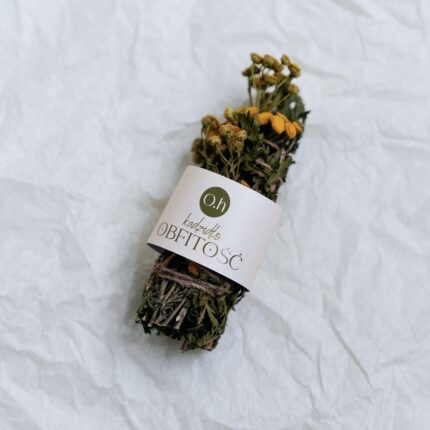 kadzidło, polskie zioła, medytacja, lawenda, bylica, biała szałwia, kadzidła z polskich ziół, spokój, kadzidło na spokój, wyciszenie, aromaterapia, zapach, obfitość, pokrzywa, wrotycz, kadzidło na obfitość, kadzidło na pieniądze